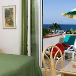 Angelica Hotel 3*