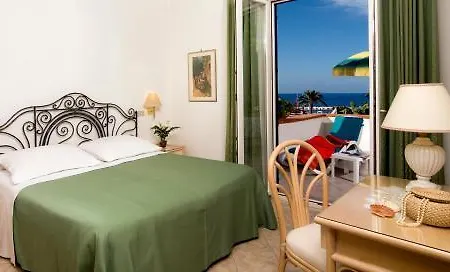 Angelica Hotel